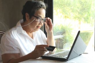 Online Shopping Safety Tips Image
